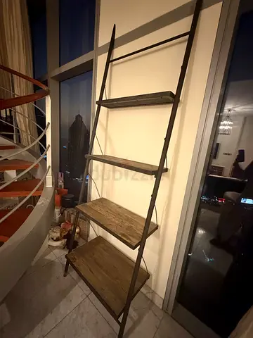 Industrial Ladder Shelf Unit with Wooden Planks - 4 Tier