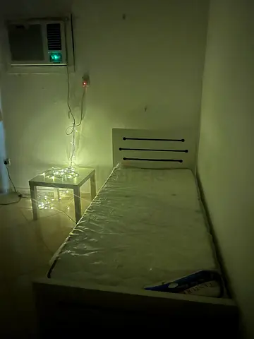 1 Furnished Private room available in Bur Dubai near Sharaf DG Metro Station for single person
