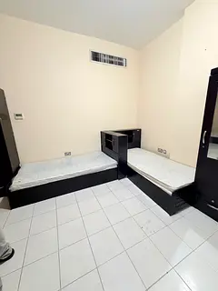 LADIES BEDSPACE AVAILABLE IN SHABIYA 10