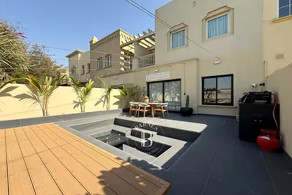 Fully Upgraded | Private Pool | Vacant on Transfer