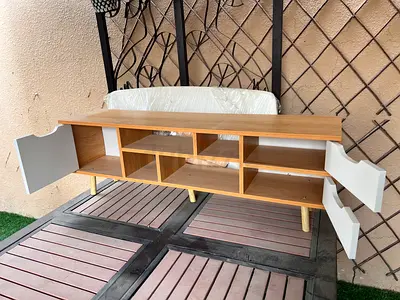 Tv stand