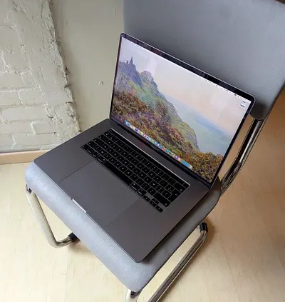 URGENT: MacBook Pro 16" i9 | 32GB | 1TB | 5600M | Like New | Today