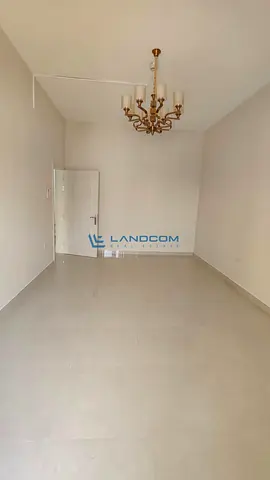 Spacious Independent Office| Near to Al Ras Metro|