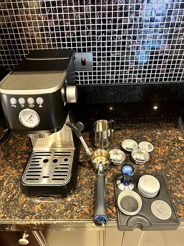 *PRICE LOWERED* Solis Barista Perfetta Espresso Machine + Accessories – Excellent Condition