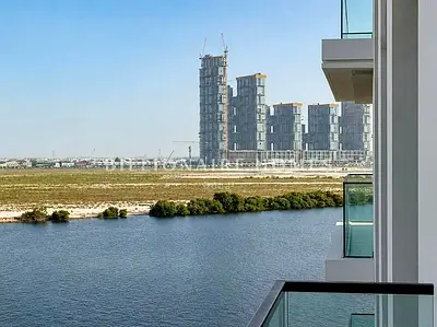 Waterfront 3BHK | ذا كوف 2 | إطلالات على المارينا والخور | غير مفروشة