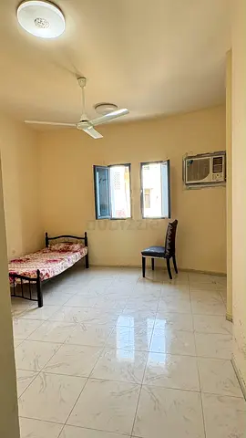 Bedroom for rent ( family)