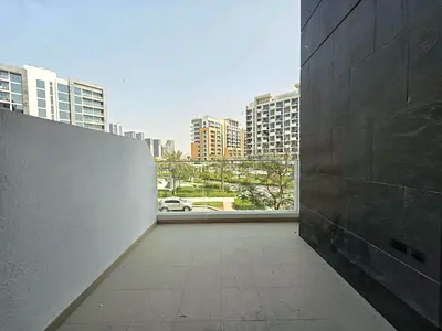 Spacious Studio with Private Terrace | All Amenities