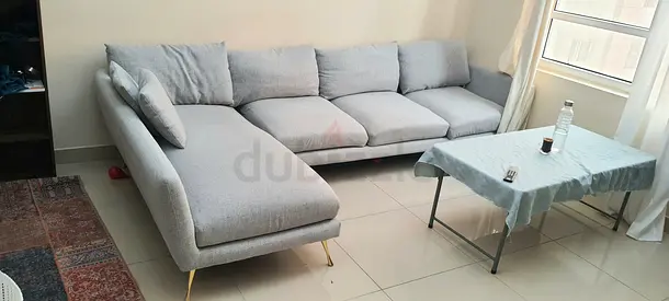 Modern Grey L-Shaped Sectional Sofa – Excellent Condition