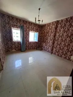 Spacious studio in Al Butina, Sharjah! Features central air conditioning, central gas, a semi-separa