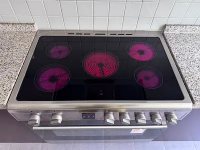 Free Delivery Super general Latest Model 5-Burner Electric Ceramic Cooking Range 90x60 CM