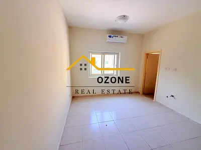 Spacious Studio ||Ready To Move In ||6 Chq Payment ||