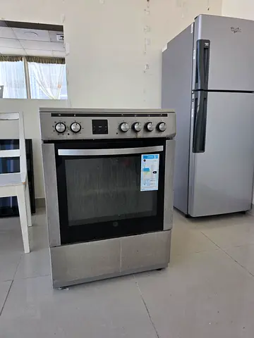Stainless steel freestanding gas oven with hob - good condition