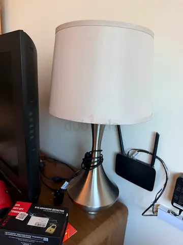 2 ünits Modern brushed steel table lamp with white drum shade