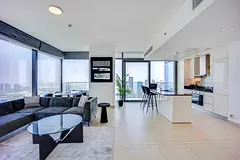 Special Offer: Spacious apartment in Marina Gate Jumeirah Living