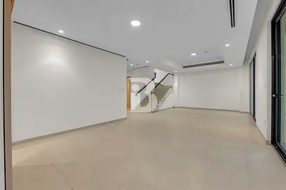 PARK VIEW|PRIME LOCATION | READY TO MOVE