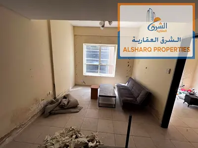 غرفة وصالة_ أبراج جاردن سيتي_مطبخ أمريكي_ تكييف مركزي_ يسهل منه الوصول إلى مخارج الشارقة ودبي