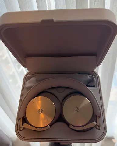 B&O Beoplay H95