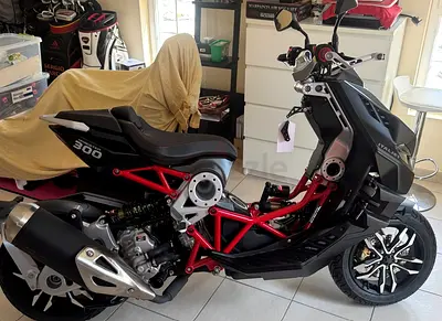 Brand new 2025 Italjet 300 Dragster