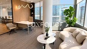 Luxury Fit Out I High Floor I Sea and Lake View