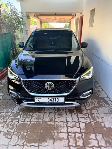 2022 MG HS Trophy GCC Specs