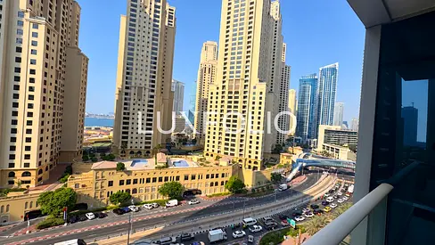 Vacant | Huge- Layout | Partial Sea View