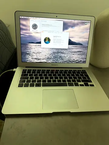 MacBook Pro 13-inch (Silver) - Good Working Condition