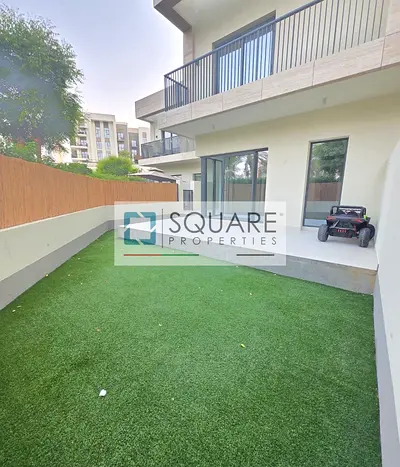LUXURY 3BHK READ TO MOVE - TOWNHOUSE - SEA VIEW - WITH MAID ROOM