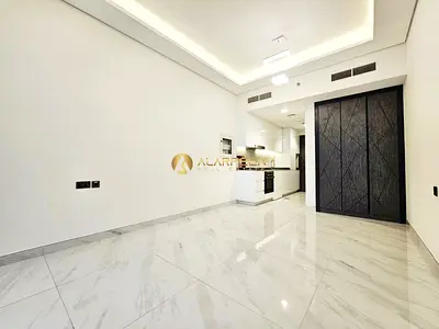 Elegant Studio | Unfurnished | No Parking