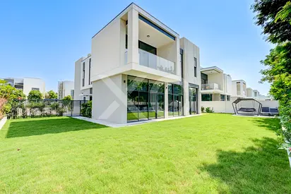 Expansive 5-Bedroom Unfurnished Villa, 7187 sq ft