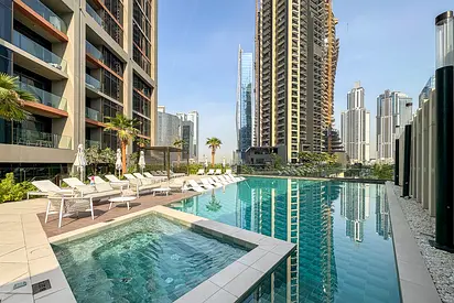 Modern & New Studio | Canal View | All Bills Included