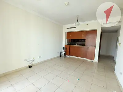 Unfurnished | High Floor | Ready to Move In