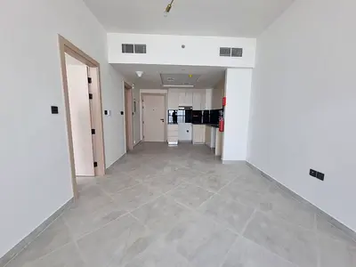 KITCHEN APPLIANCE | HIGH FLOOR | VACANT