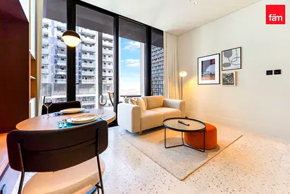 Modern Studio | Wfh Friendly | Top Facilities