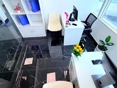 Modern Office | Bank Account Assistance | Free Amenities