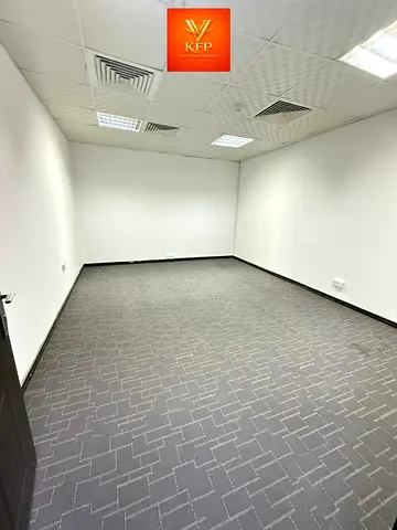 OFFICE AVAILABLE PRIME LOCATION READY TO MOVE NEAR TO METRO DEWA WIFI FREE SAME DAY EJARI