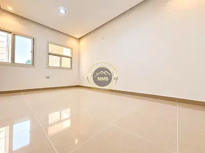 Prime Location/ Ready To Move/ Tawtheeq Available/ No Commission