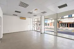 Suitable for Salon and Cafe | Vacant Now