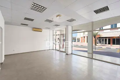 Suitable for Salon and Cafe | Vacant Now