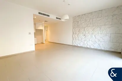 Ground Floor | Large Garden | Spacious