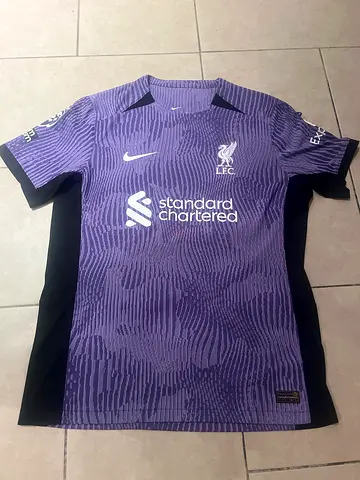 Liverpool alternate purple kit