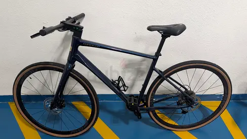 Hybrid/Commuter Bike - Single-Speed/Geared Urban Bicycle in Good Condition , brand new used 2 times