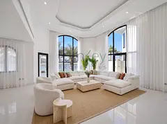 RENOVATED AND FURNISHED 4 BED VILLA I VACANT