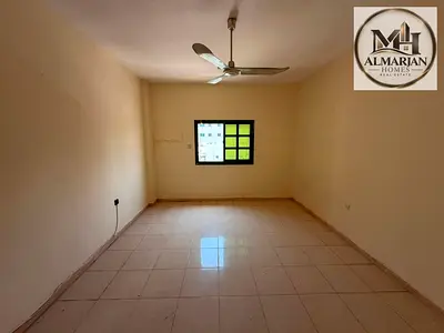 للايجار استديو مطبخ منفصل بدون تكييف مساحه واسعه و موقع مميز قريب الخدمات و مقابل الشارقه في النعيميه 1