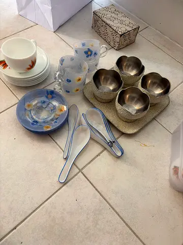 Free Tea-cup Set