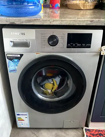 Samsung Front Load Washing Machine 7kg -  water pump not working Used, Working