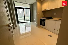 Canal View | Vacant | Near Metro