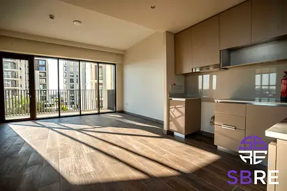 Spacious 2BR | Stunning Views | Prime Location