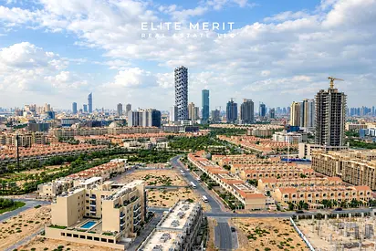 Panoramic Community & Villas View | High Floor | Free Chiller