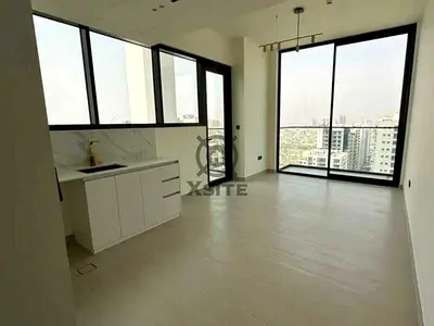 Spacious 2 BR |Fitted Kitchen|Prime Location