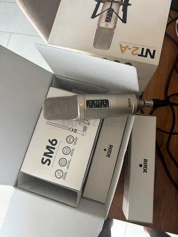 RØDE NT2-A Versatile Large-diaphragm Condenser Microphone